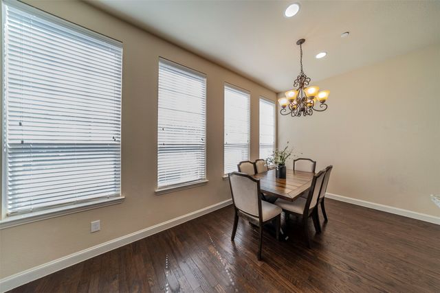 672 Arbol 21, Irving, TX 75039