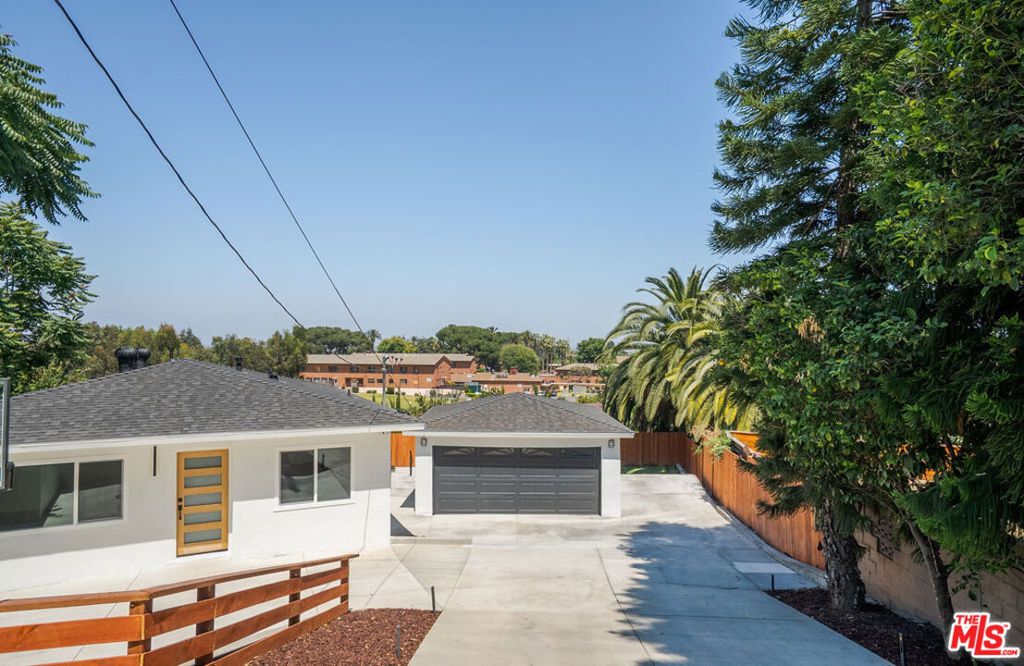 Image 3 of property listing at 2250 Kays Avenue, Rosemead, CA 91770