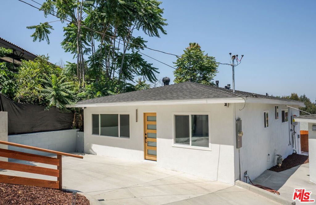 Image 4 of property listing at 2250 Kays Avenue, Rosemead, CA 91770