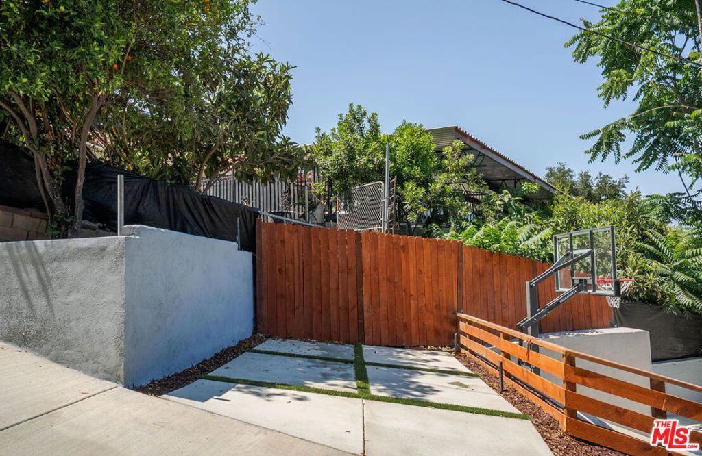 Image 41 of property listing at 2250 Kays Avenue, Rosemead, CA 91770