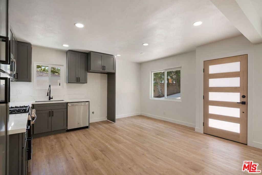 Image 7 of property listing at 2250 Kays Avenue, Rosemead, CA 91770