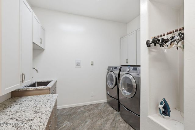 2855 W Lambert Lane, Tucson, AZ 85742