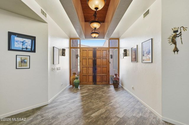 2855 W Lambert Lane, Tucson, AZ 85742