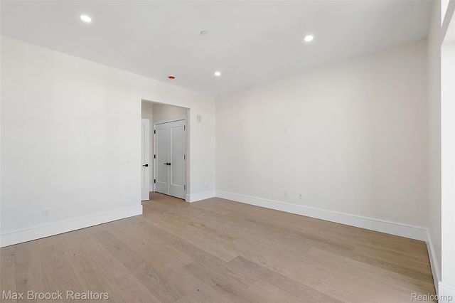 110 Austin Avenue 201, Royal Oak, MI 48067