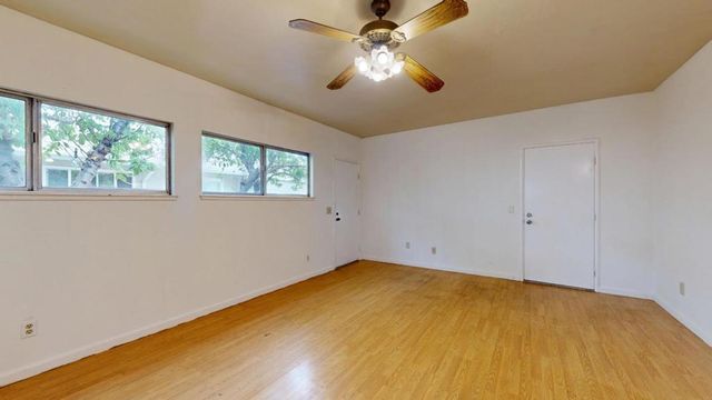 2543 Hazelwood Way, East Palo Alto, CA 94303
