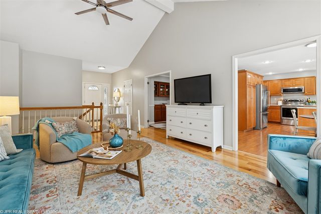 2381 Shoreham Highlands Street, Saint Joseph, MI 49085