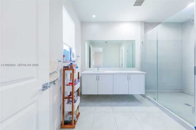 4315 NW 81st Court, Doral, FL 33166