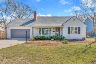 1912 SW Westwood DR, Topeka, KS 66604
