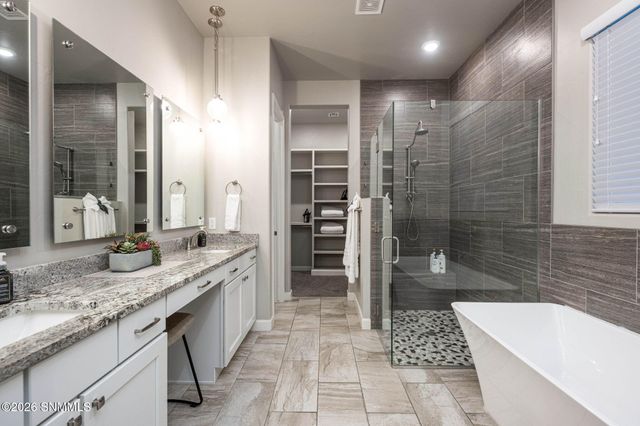 6132 Quicksilver Street, Las Cruces, NM 88012
