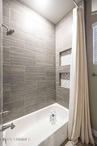 6132 Quicksilver Street, Las Cruces, NM 88012