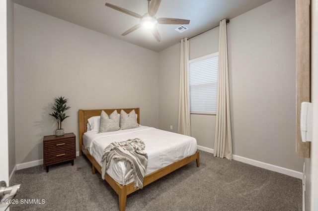 6132 Quicksilver Street, Las Cruces, NM 88012