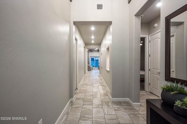6132 Quicksilver Street, Las Cruces, NM 88012