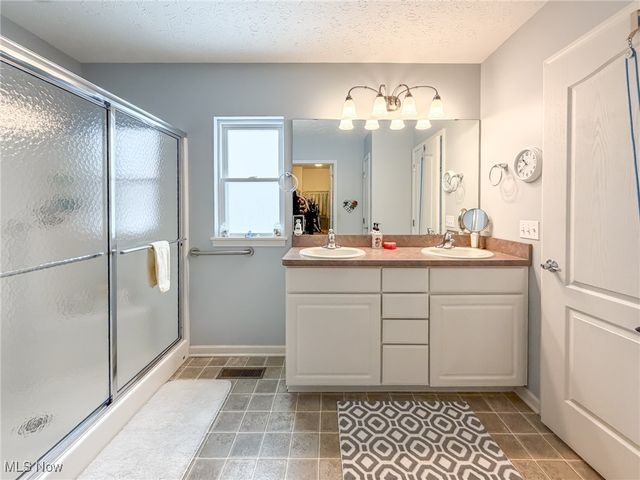 5398 Lake Forest Reserve Lane, Brunswick, OH 44212