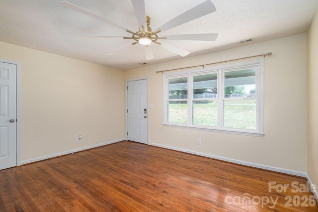 413 Bell Road, Kings Mountain, NC 28086