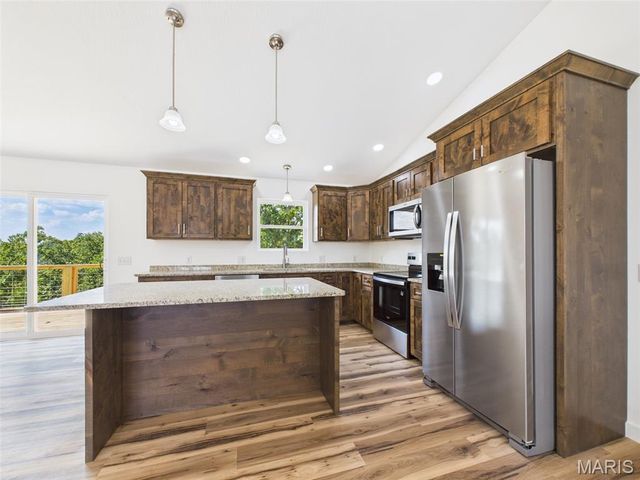 13222 Hillview Lane, Dixon, MO 65459