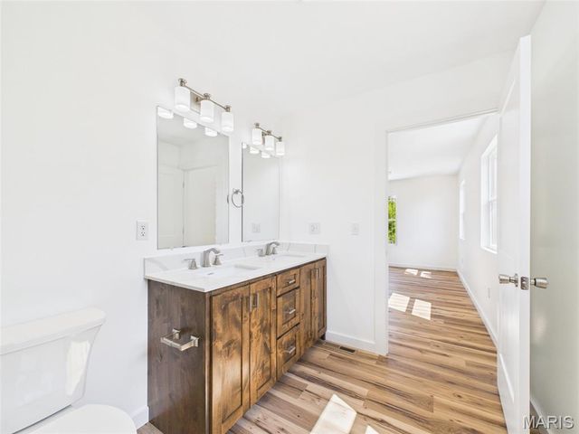 13222 Hillview Lane, Dixon, MO 65459