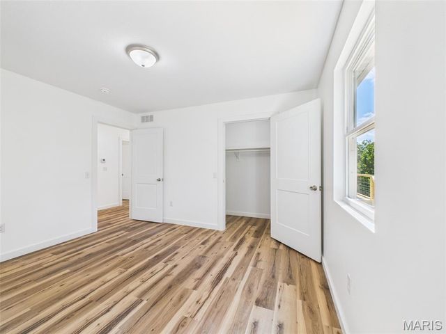 13222 Hillview Lane, Dixon, MO 65459