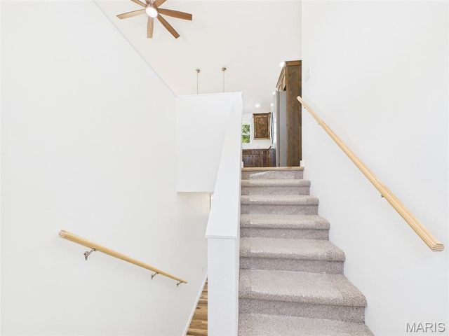 13222 Hillview Lane, Dixon, MO 65459