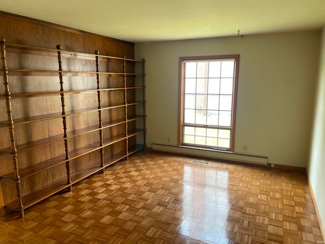 14415 Lawrence Lake Drive, Plymouth, IN 46563