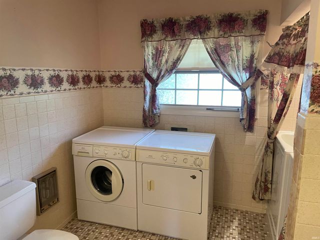 14415 Lawrence Lake Drive, Plymouth, IN 46563