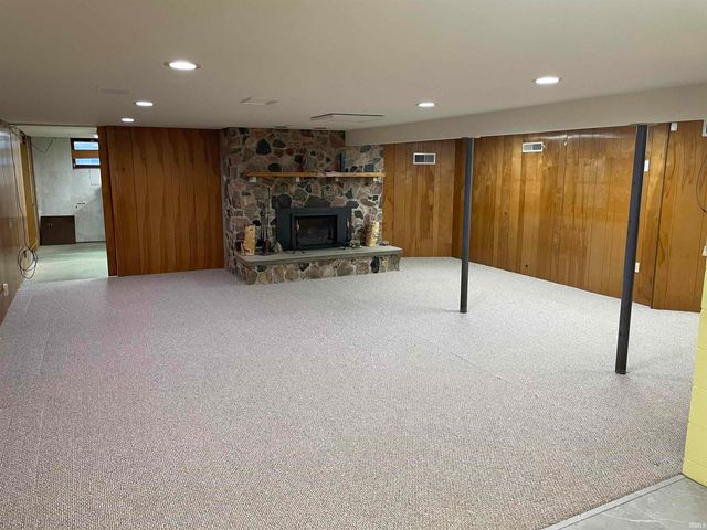 14415 Lawrence Lake Drive, Plymouth, IN 46563