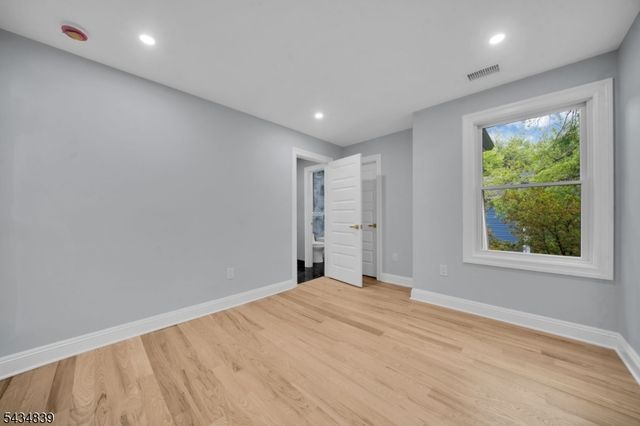 236 Park Ave, Berkeley Heights Twp., NJ 07922