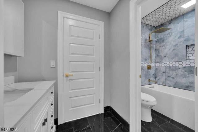 236 Park Ave, Berkeley Heights Twp., NJ 07922