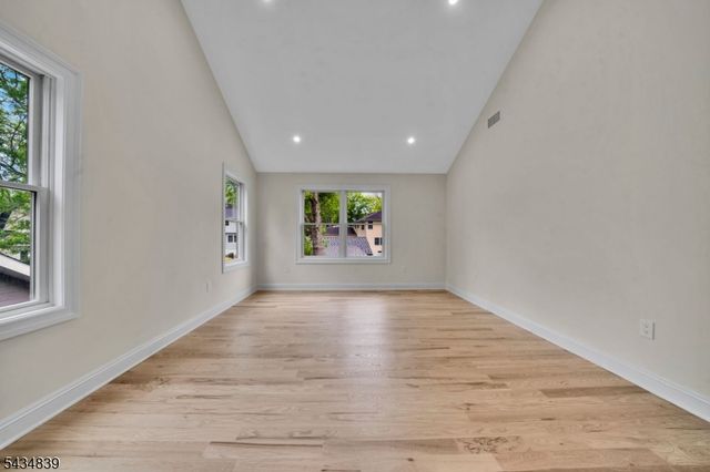236 Park Ave, Berkeley Heights Twp., NJ 07922