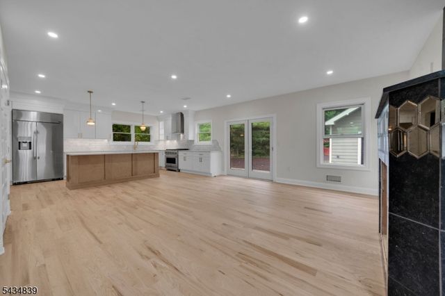 236 Park Ave, Berkeley Heights Twp., NJ 07922