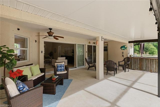 2105 Bennett LN, North Port, FL 34288