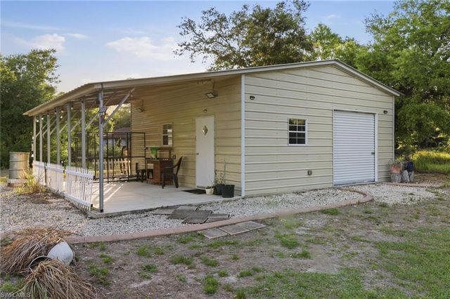 2105 Bennett LN, North Port, FL 34288