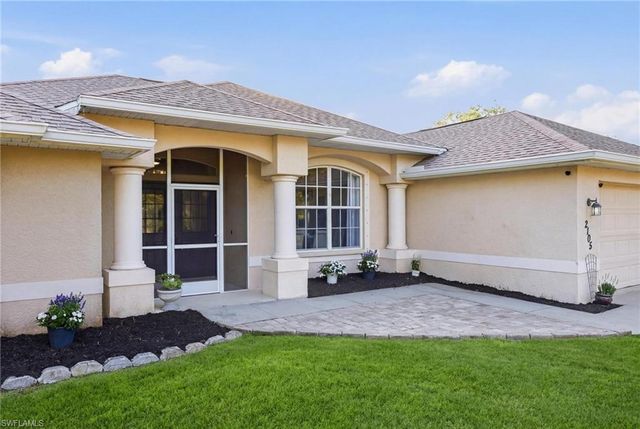 2105 Bennett LN, North Port, FL 34288