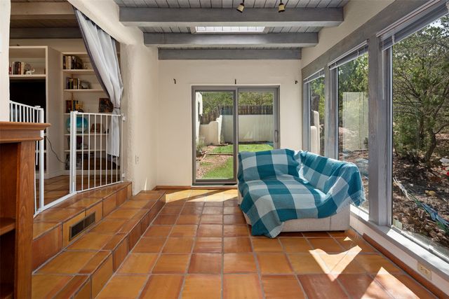 2028 Calle Lejano, Santa Fe, NM 87501