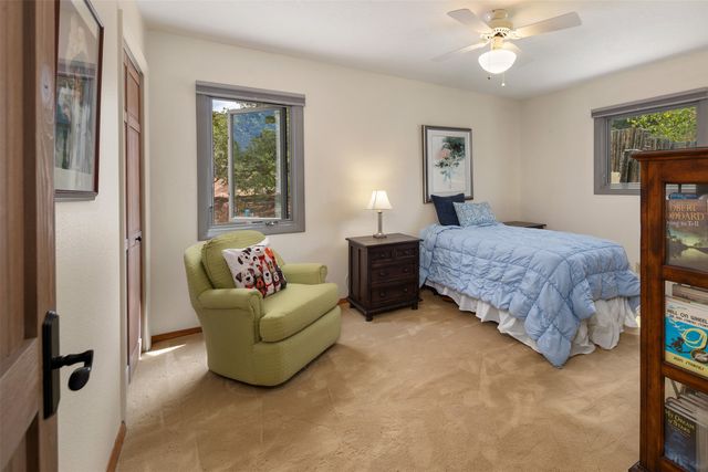 2028 Calle Lejano, Santa Fe, NM 87501