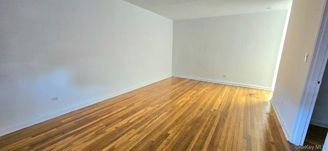 65-40 108 Street 6D, Forest Hills, NY 11375