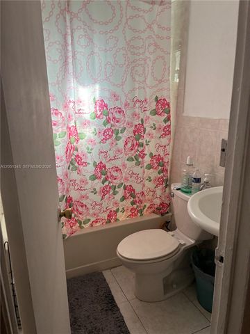 1011 NW 183rd Drive, Miami Gardens, FL 33169