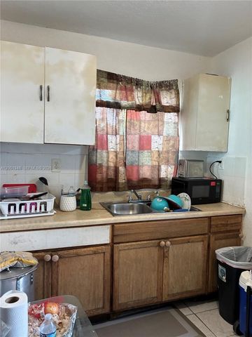 1011 NW 183rd Drive, Miami Gardens, FL 33169