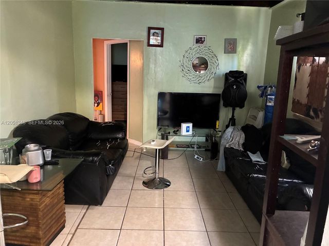1011 NW 183rd Drive, Miami Gardens, FL 33169