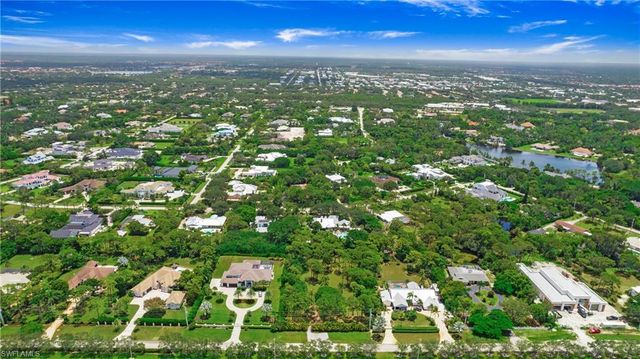 6640 Trail BLVD, Naples, FL 34108