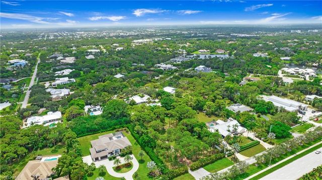 6640 Trail BLVD, Naples, FL 34108