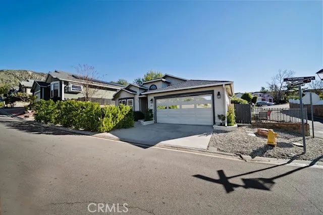 13691 Gavina Ave. 469, Sylmar, CA 91342