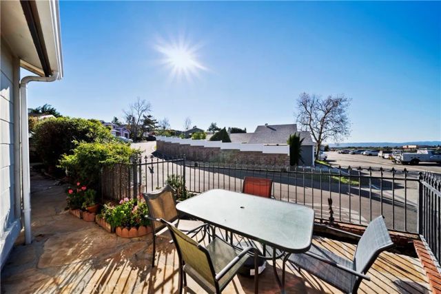 13691 Gavina Ave. 469, Sylmar, CA 91342