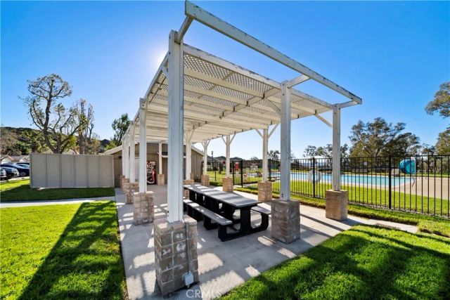 13691 Gavina Ave. 469, Sylmar, CA 91342