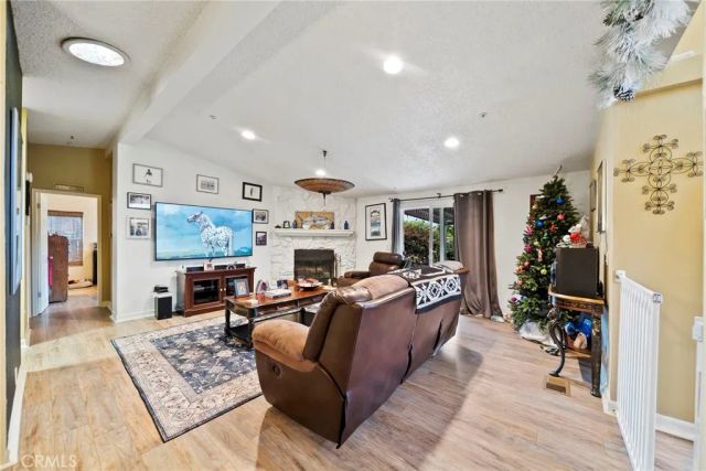 13691 Gavina Ave. 469, Sylmar, CA 91342