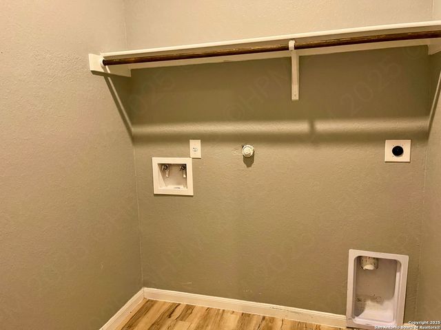 8014 Chanting Bend, San Antonio, TX 78223