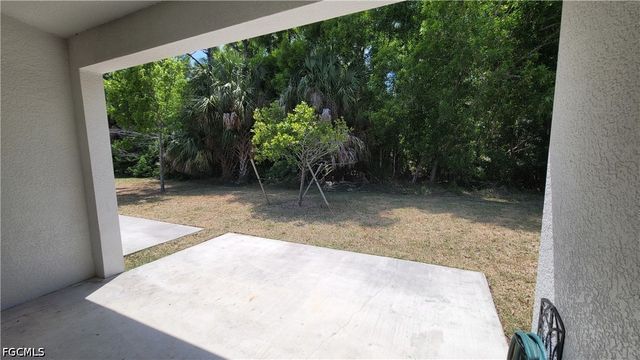 3208 SW 17th PL, Cape Coral, FL 33914