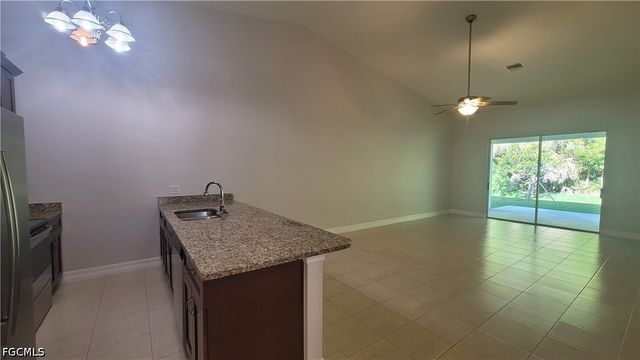 3208 SW 17th PL, Cape Coral, FL 33914