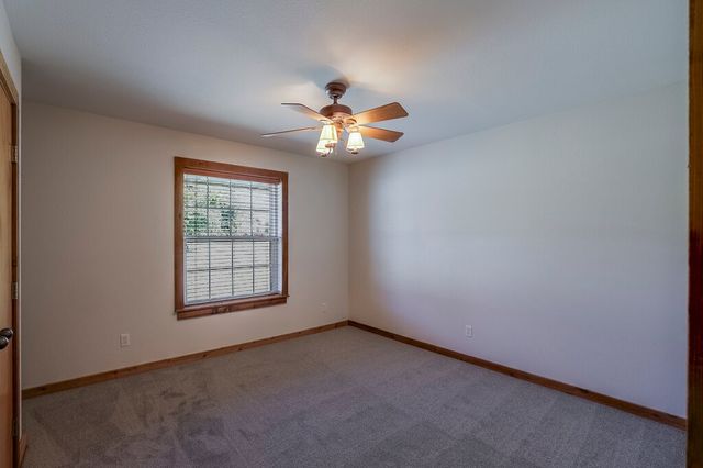 4024 J Rendon Road, Burleson, TX 76028