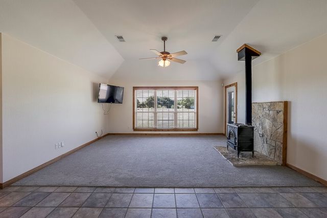 4024 J Rendon Road, Burleson, TX 76028