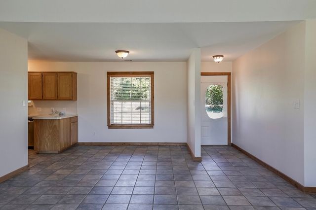 4024 J Rendon Road, Burleson, TX 76028